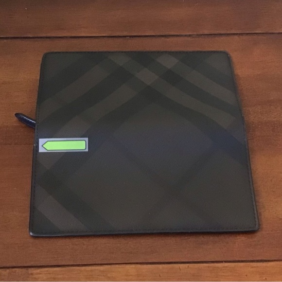 Black Brown Plaid Burberry Unisex Wallet - Picture 9 of 12